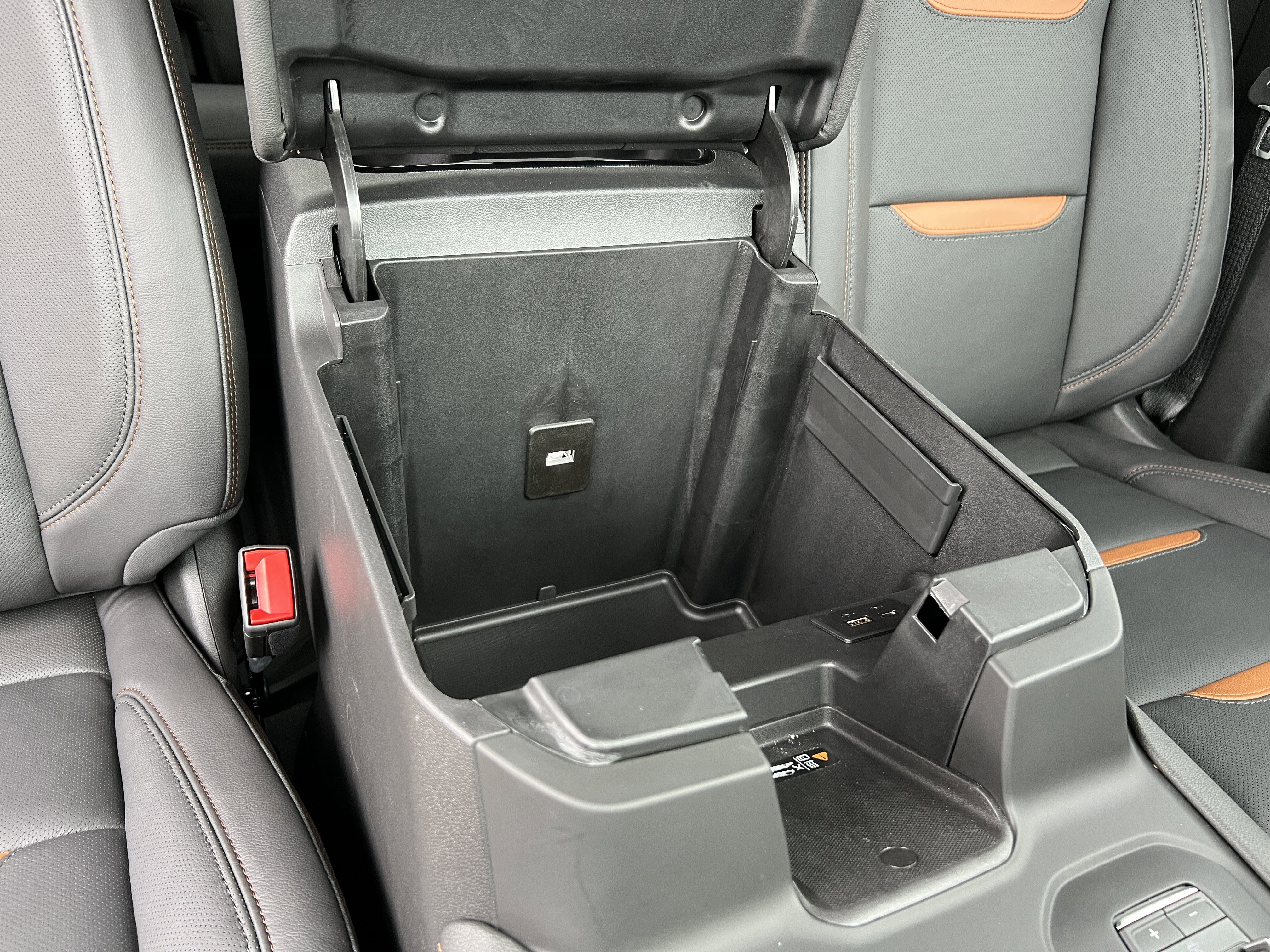 New 2026 GMC Sierra 1500 AT4 AWD/4WD image 24