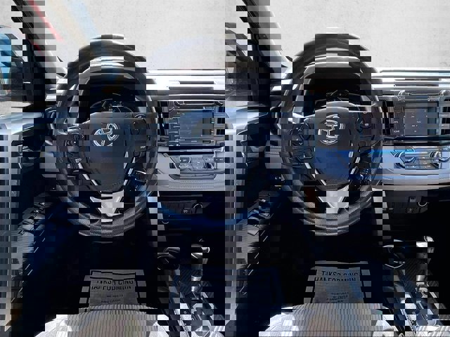 Used 2015 Toyota RAV4 XLE image 7