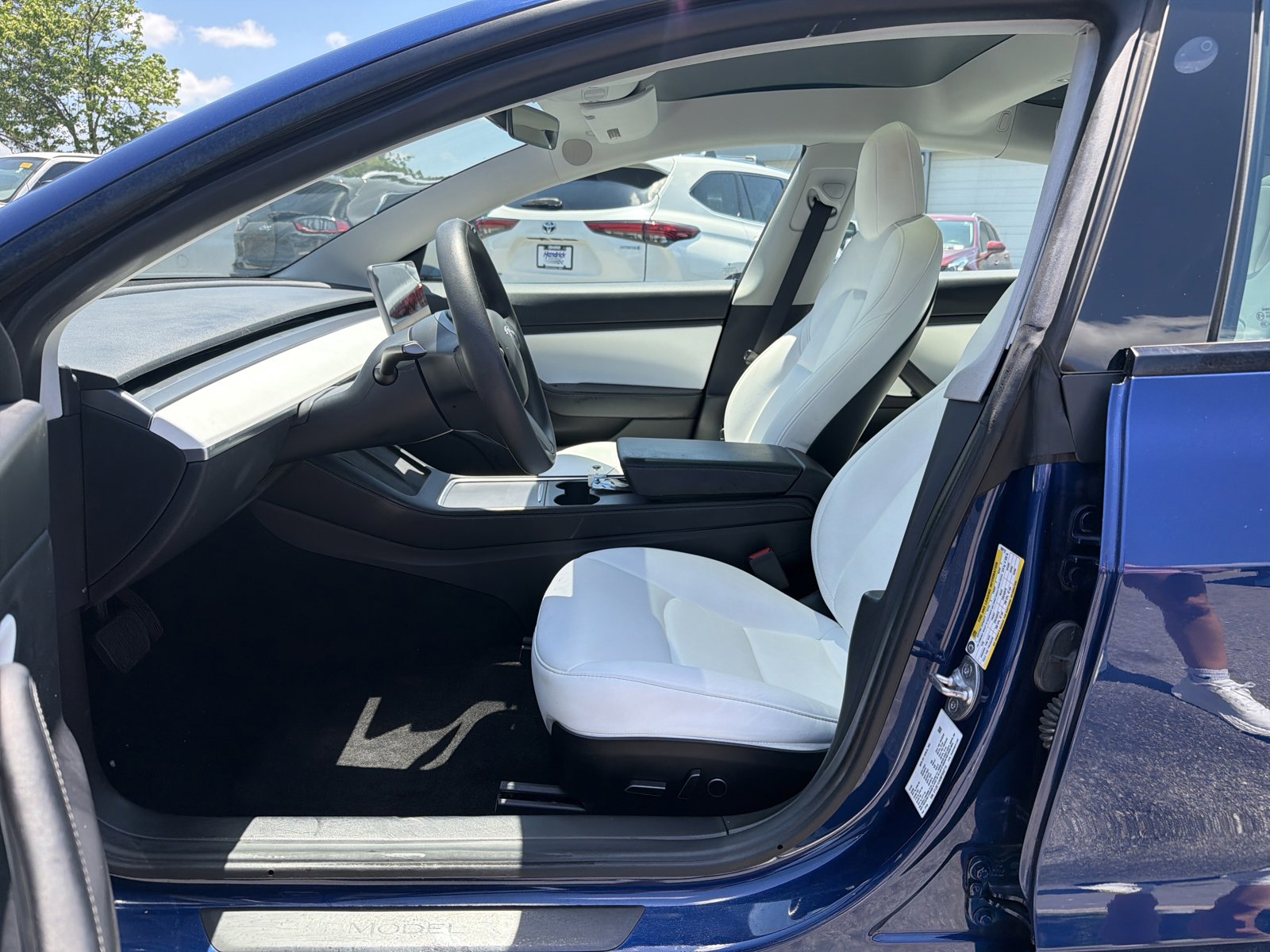 Used 2021 Tesla Model 3 Standard Range Plus RWD image 14