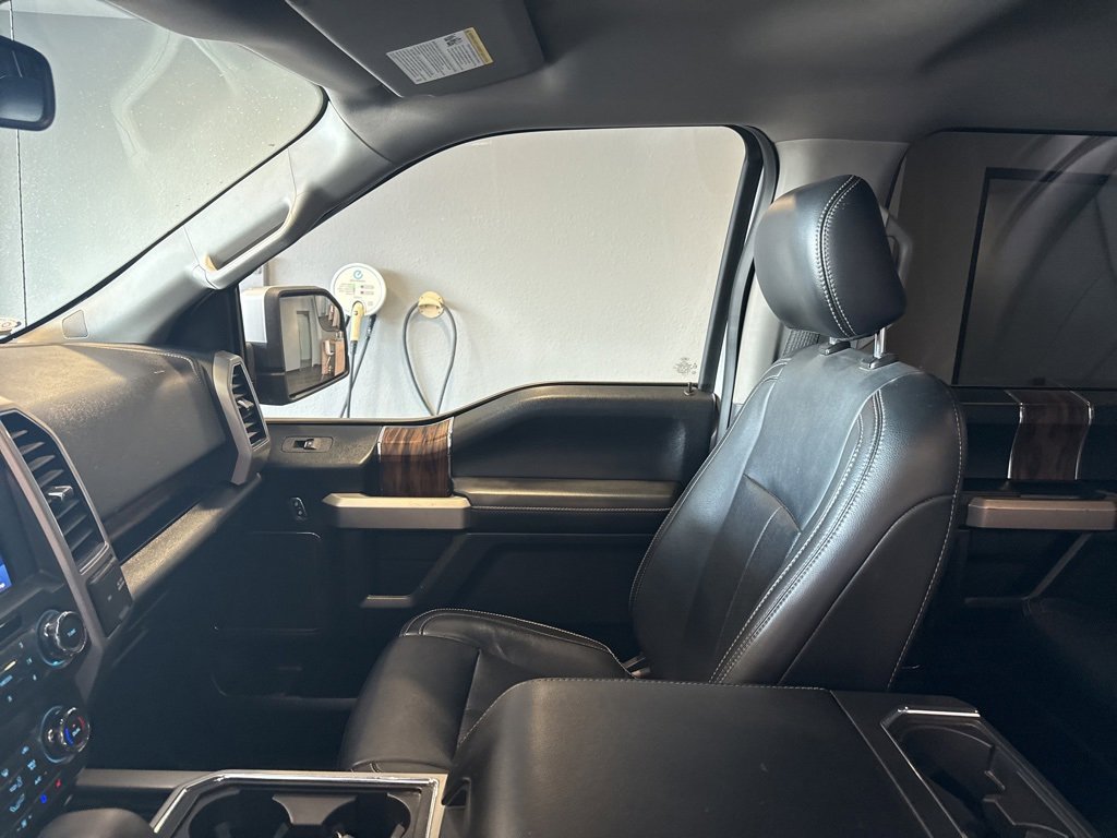 Used 2019 Ford F150 Lariat image 21