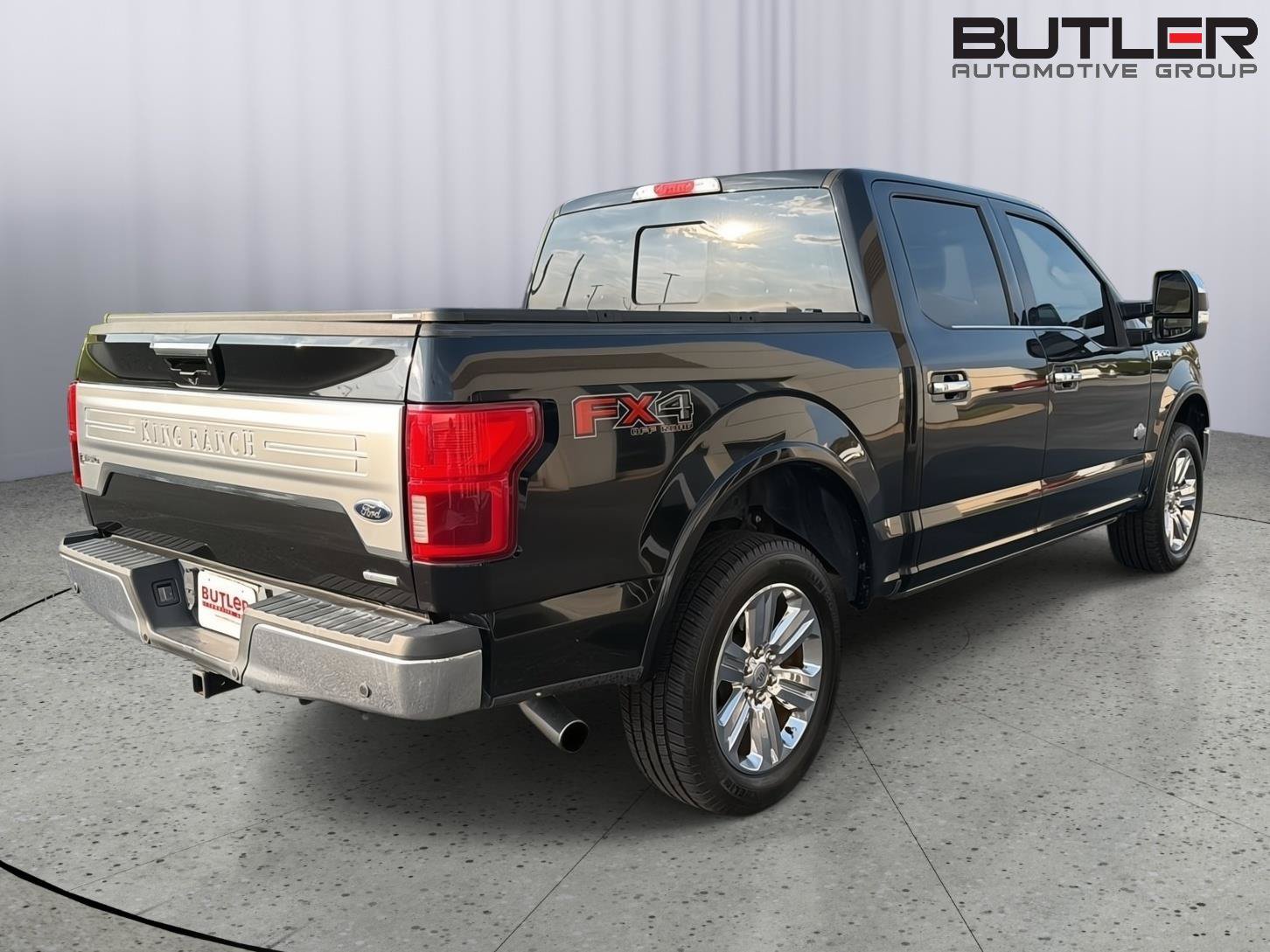Used 2019 Ford F150 King Ranch w/ Equipment Group 601A Luxury AWD/4WD image 6