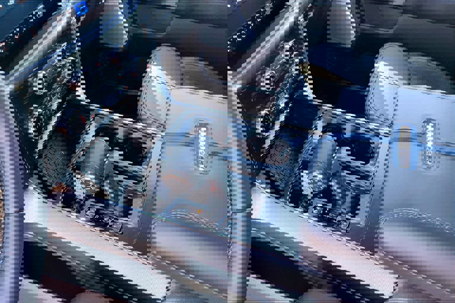 New 2025 Ford F150 Platinum w/ Equipment Group 702A High image 7