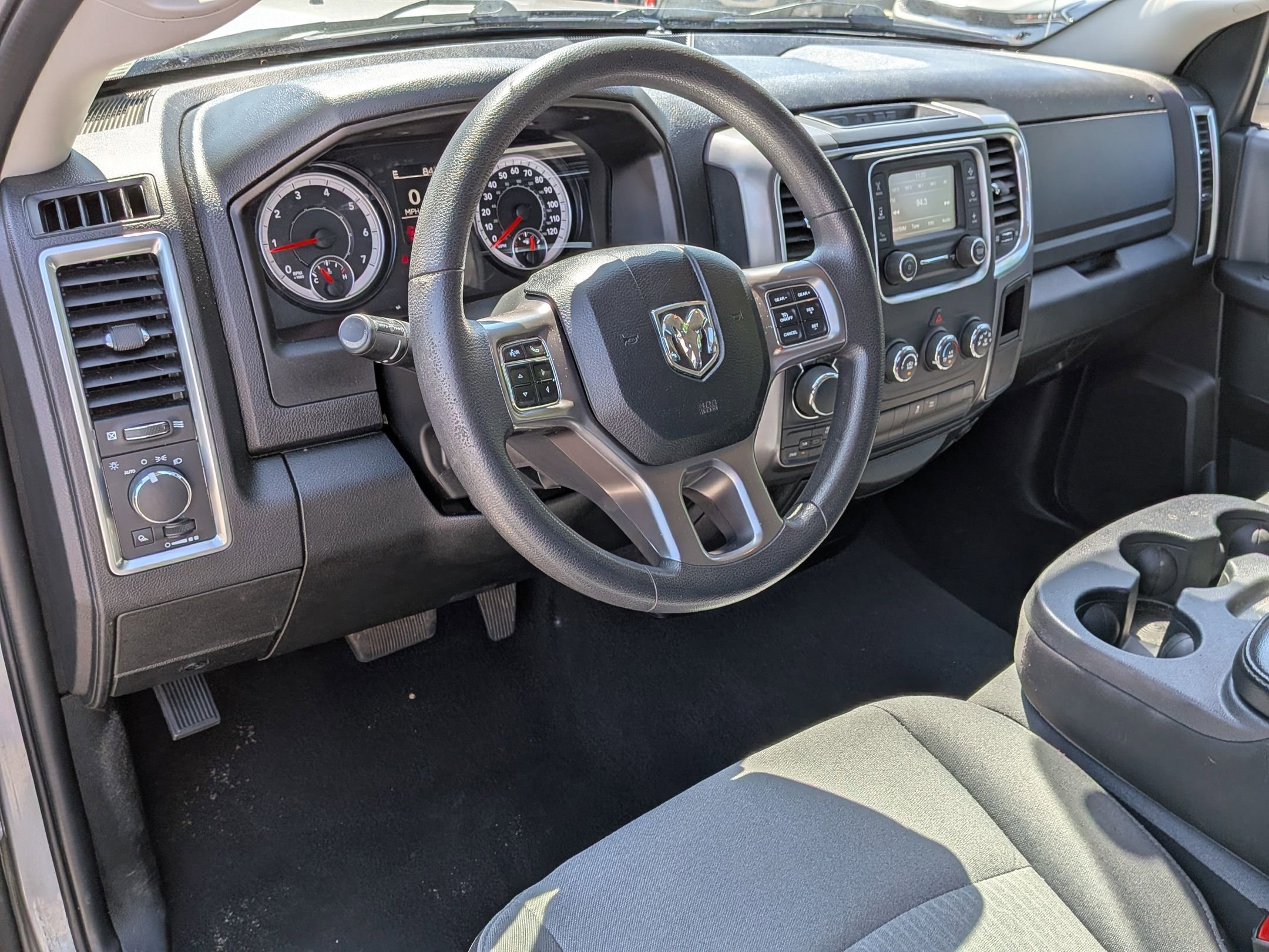 Used 2024 RAM 1500 Classic SLT AWD/4WD image 16