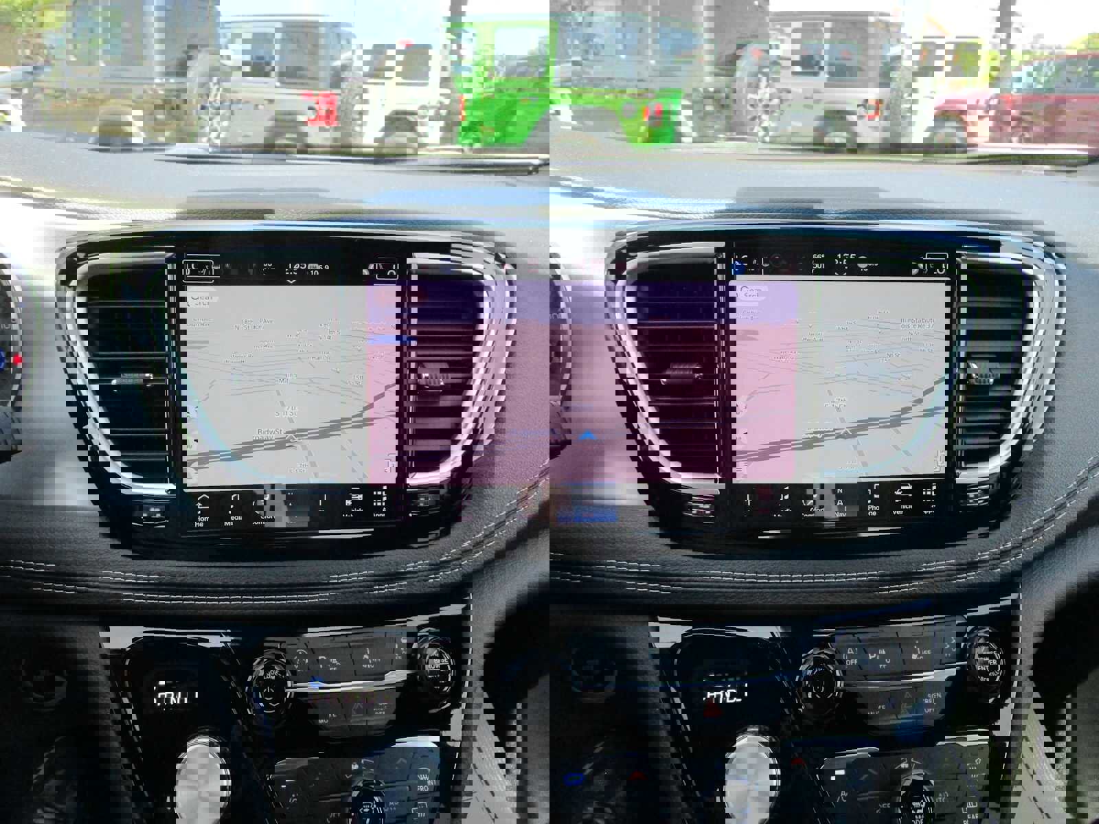 New 2026 Chrysler Pacifica Limited w/ Uconnect Theater Family Group image 43