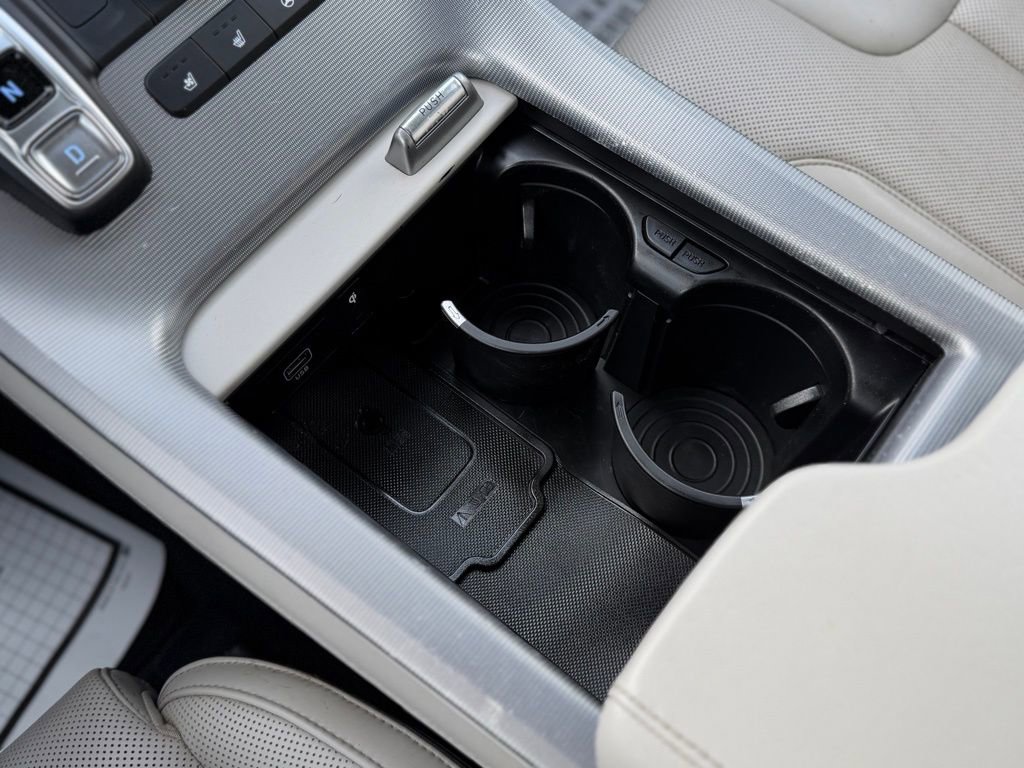 Used 2023 Hyundai Palisade Calligraphy image 28