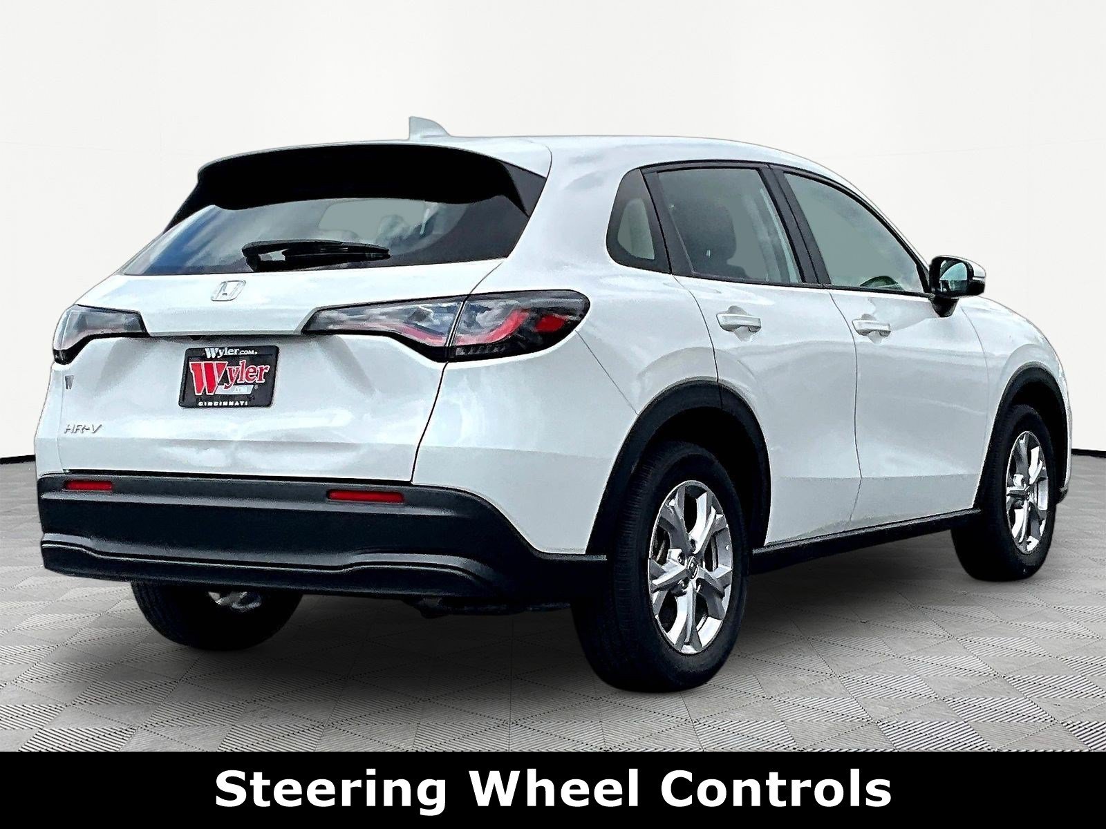 Used 2024 Honda HR-V LX image 6