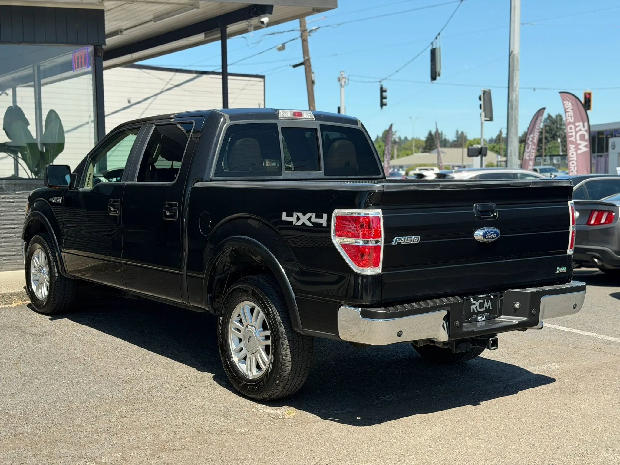 Used 2010 Ford F150 Lariat AWD/4WD image 7