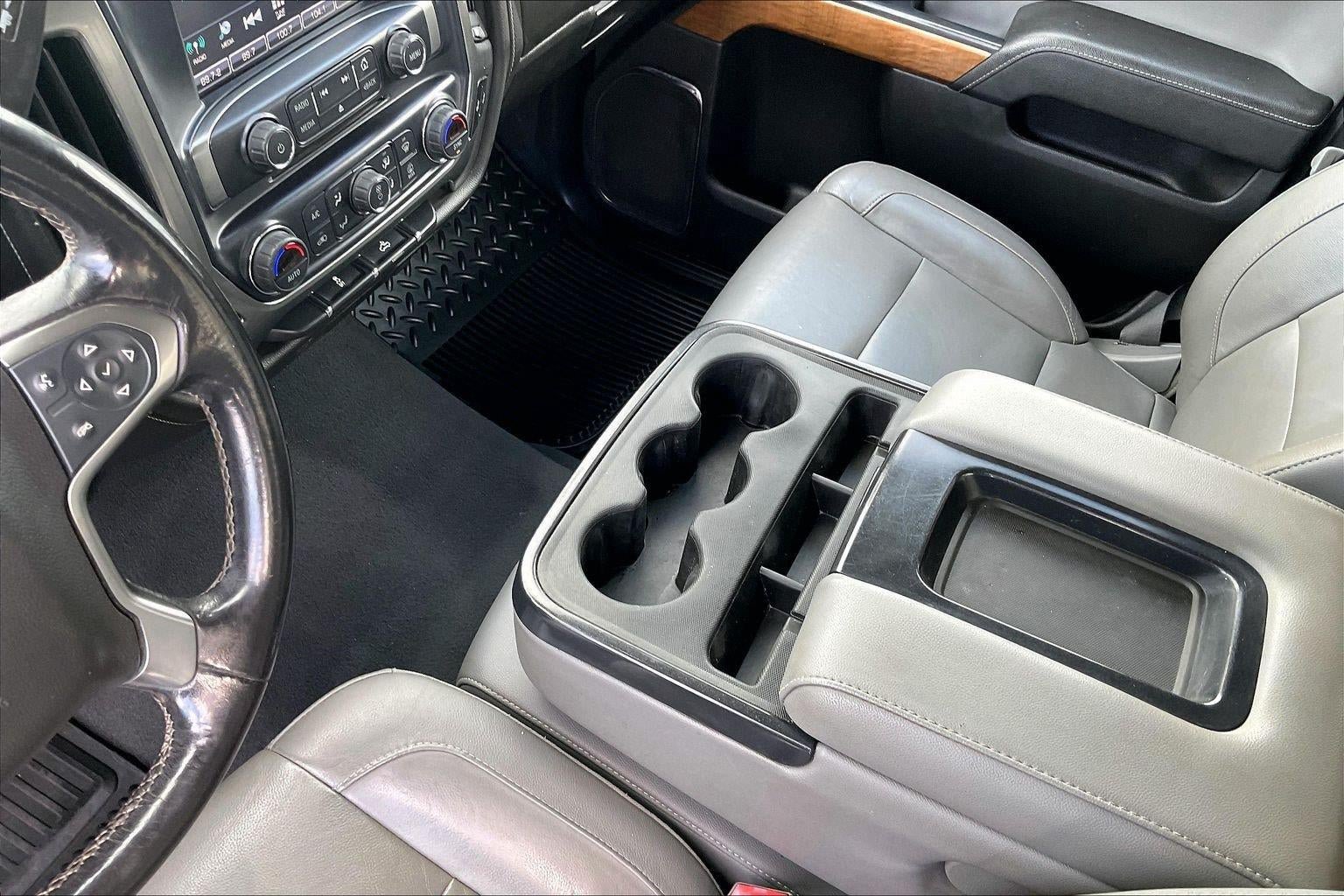 Used 2019 Chevrolet Silverado 2500 LTZ AWD/4WD image 18