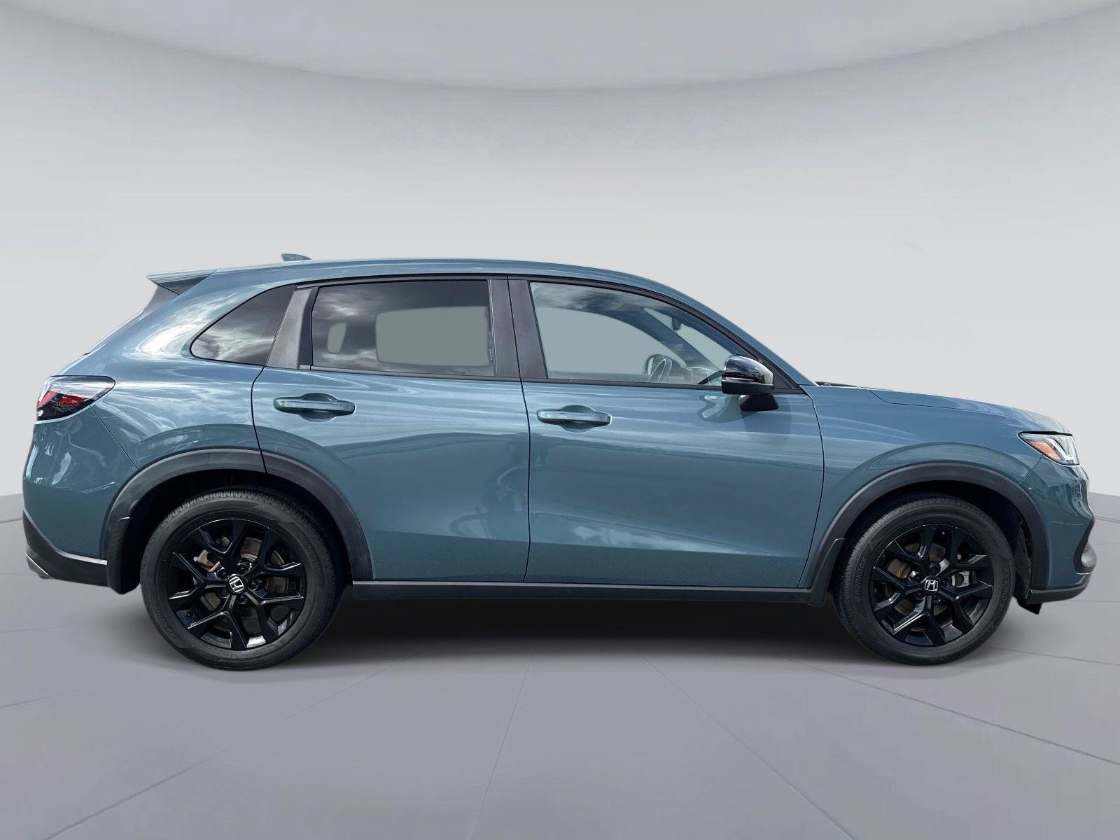 Certified 2023 Honda HR-V Sport image 2