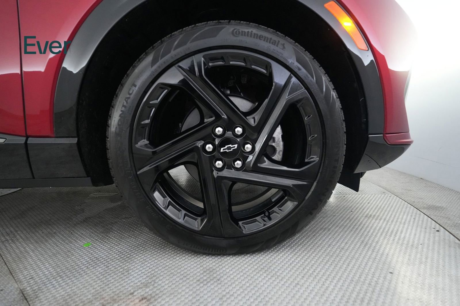 Used 2024 Chevrolet Equinox EV RS FWD image 20