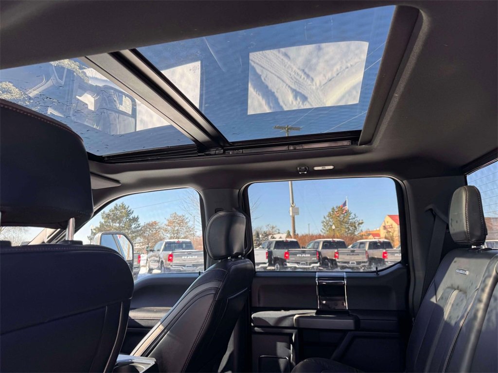 Used 2022 Ford F350 Platinum image 11