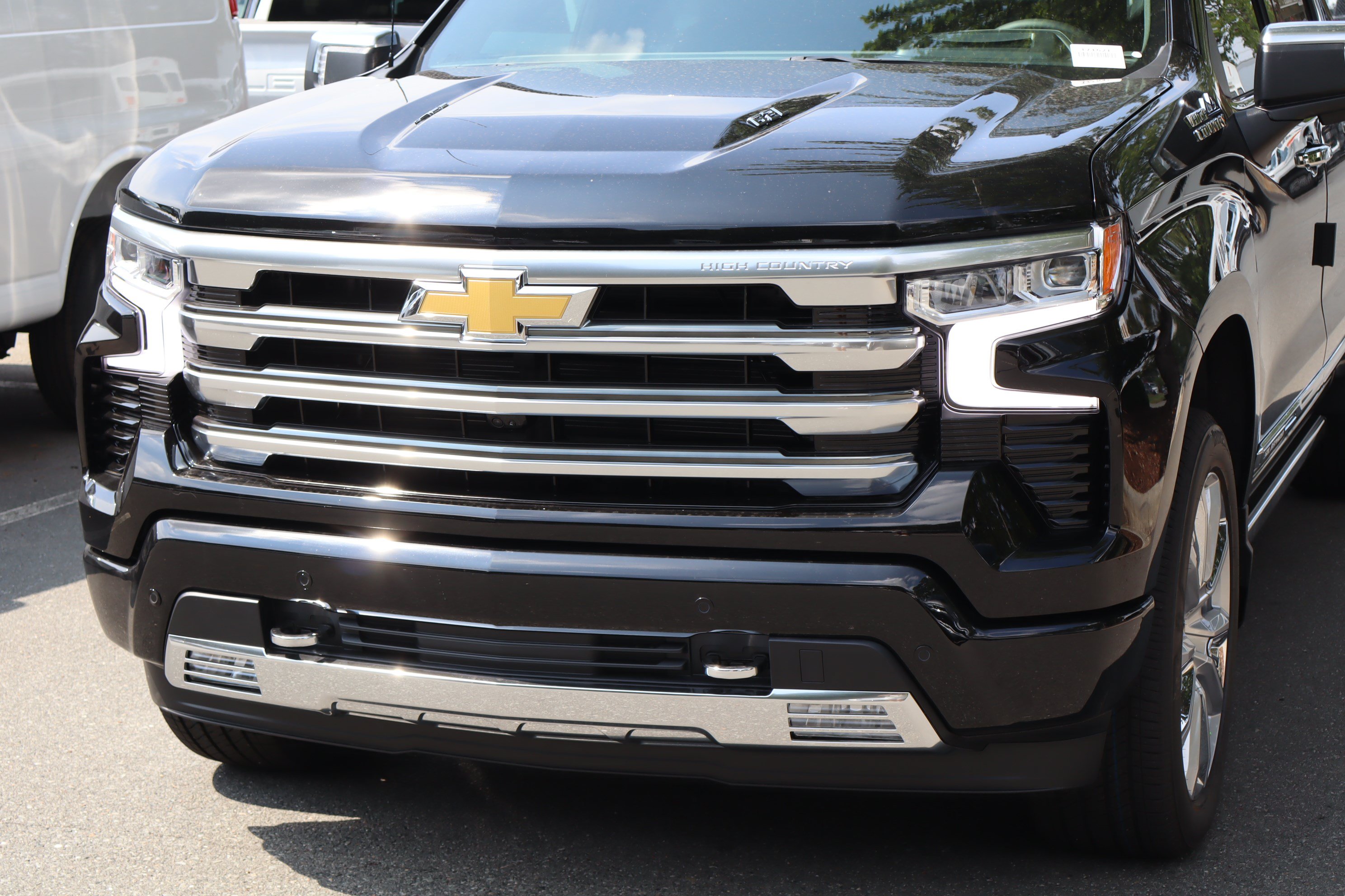 New 2026 Chevrolet Silverado 1500 High Country AWD/4WD image 5