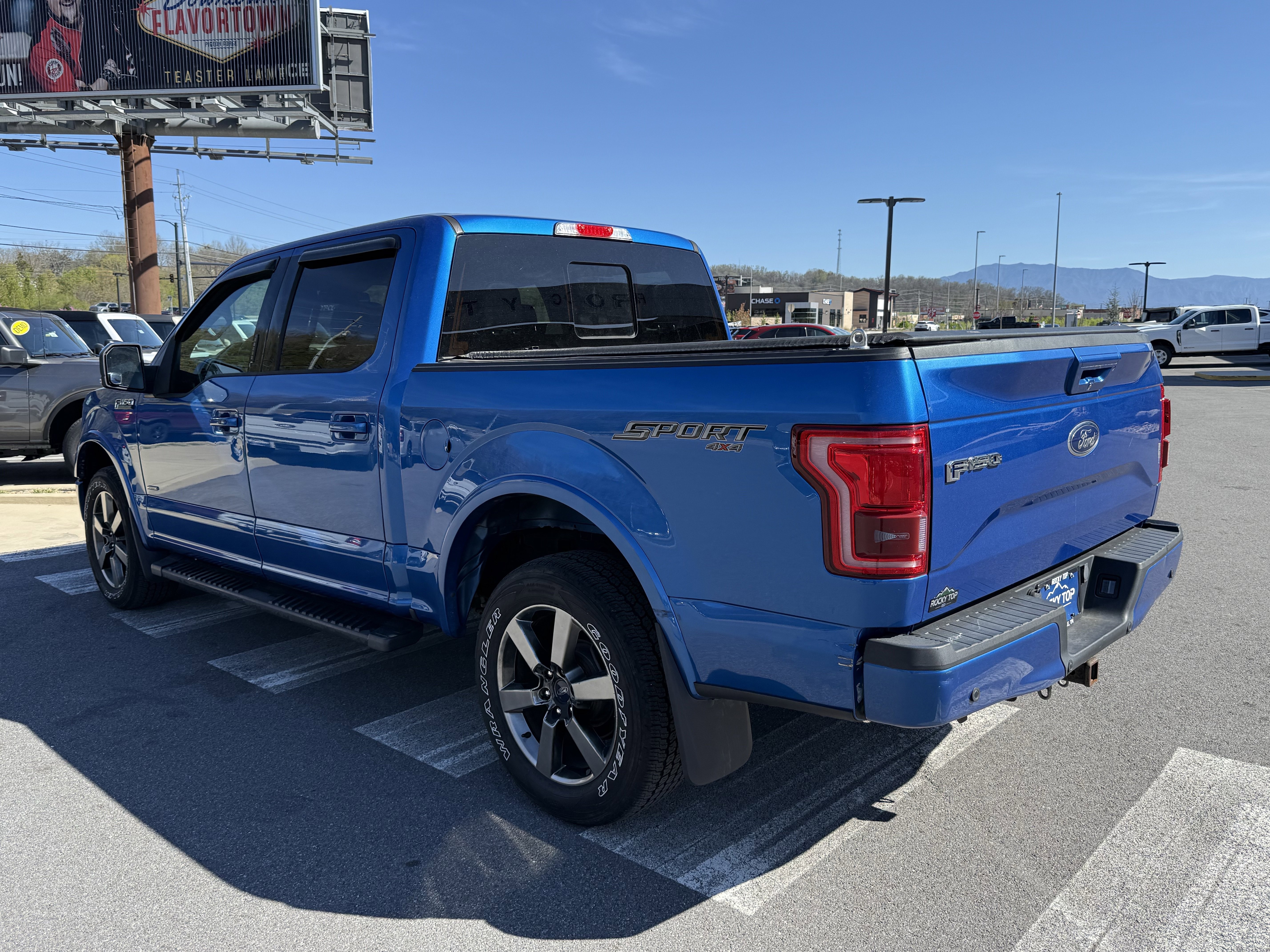 Used 2016 Ford F150 Lariat w/ Equipment Group 502A Luxury image 7
