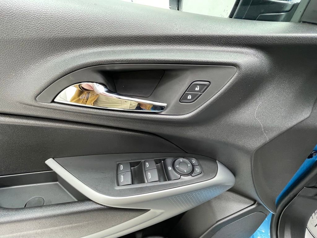 New 2026 Chevrolet Trax RS FWD image 12