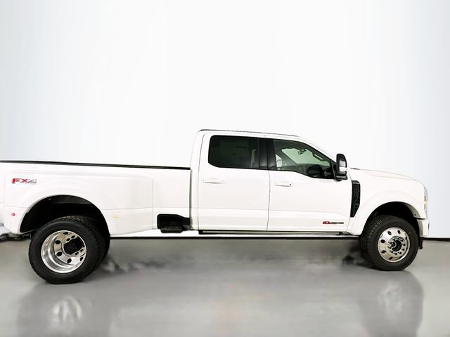 New 2026 Ford F450 Platinum w/ FX4 Off-Road Package image 8