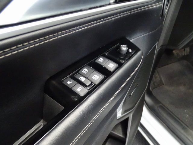 Certified 2025 Jeep Wagoneer 4WD image 10