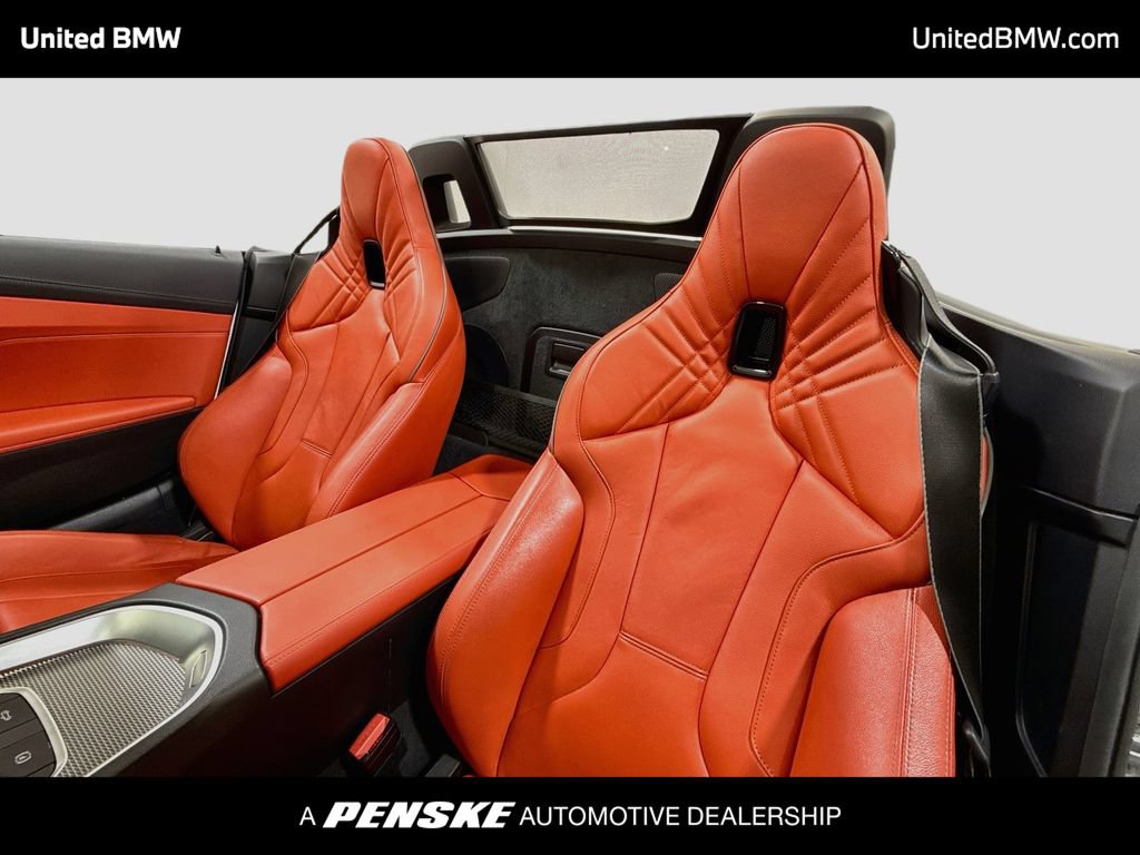 Used 2021 BMW Z4 M40i w/ Driving Assistance Package RWD image 5