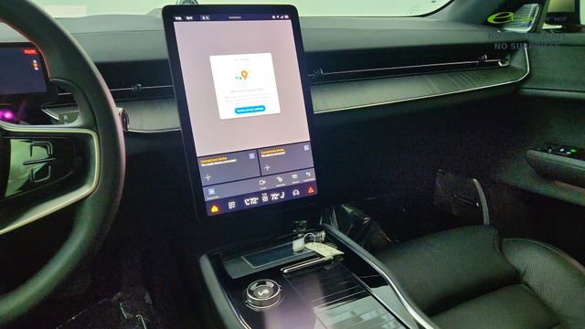 Used 2025 Polestar Polestar 3 image 44