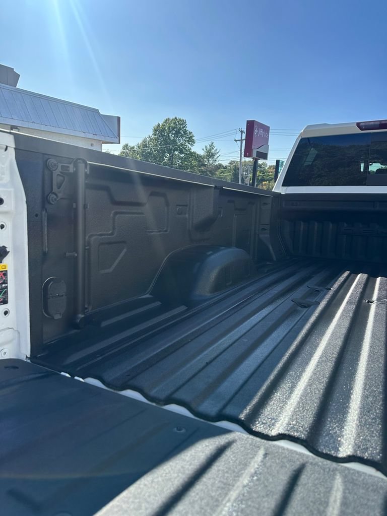 Used 2023 GMC Sierra 2500 Denali w/ Denali Ultimate Package AWD/4WD image 30