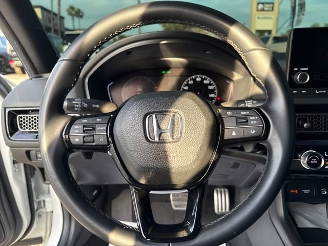 Used 2025 Honda Civic Sport image 14