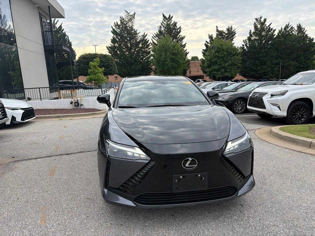Certified 2023 Lexus RZ 450e Premium w/ Accessory Package (Z1) AWD/4WD image 4