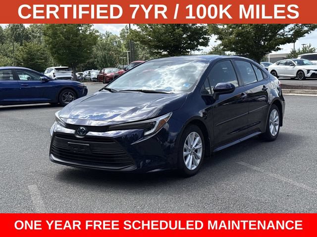 Used 2025 Toyota Corolla LE w/ LE Premium Package FWD image 5
