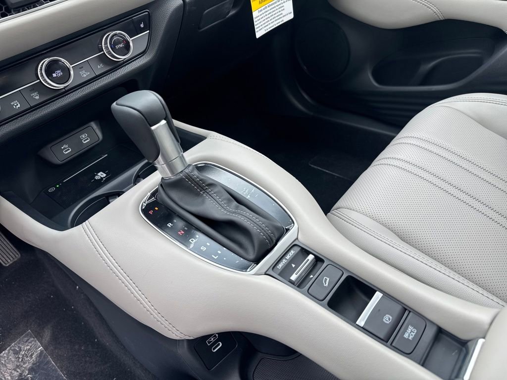 New 2026 Honda HR-V EX-L image 18