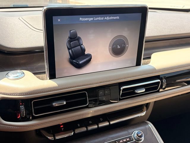 Used 2024 Lincoln Aviator Reserve w/ Equipment Group 201A AWD/4WD image 15