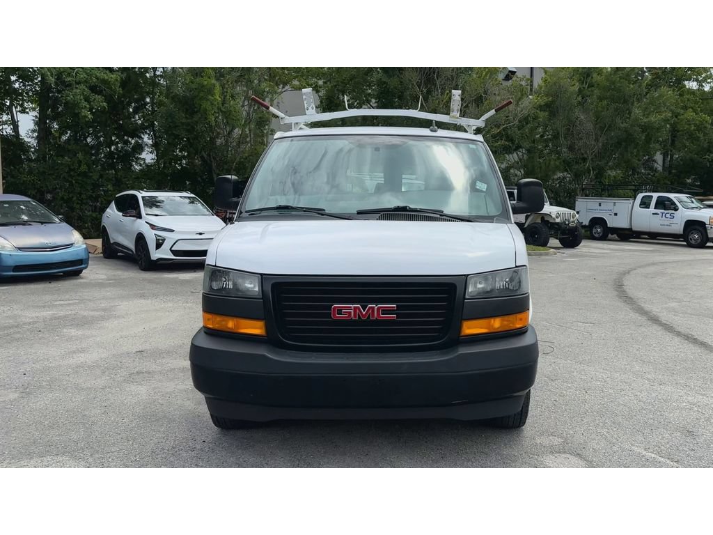 Used 2021 GMC Savana 2500 RWD image 3