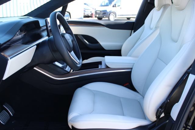 Used 2023 Tesla Model X AWD/4WD image 26