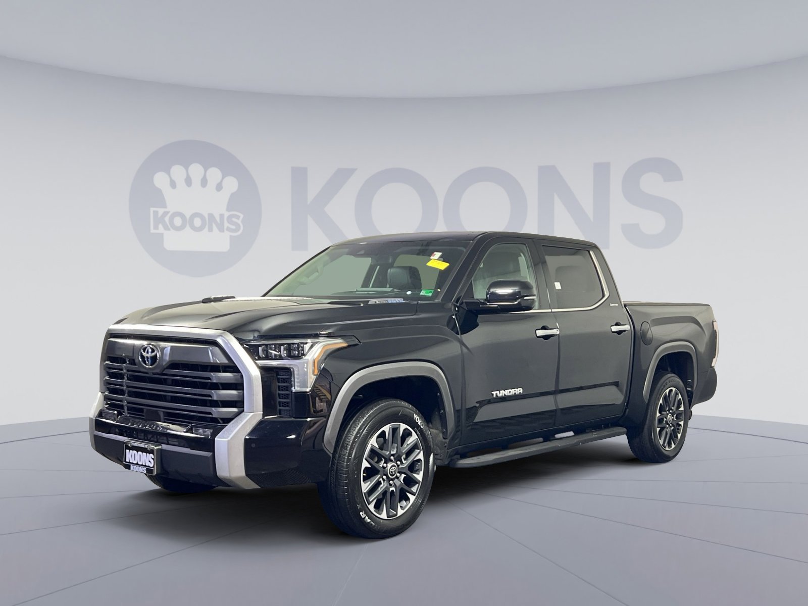 Used 2024 Toyota Tundra Limited image 1