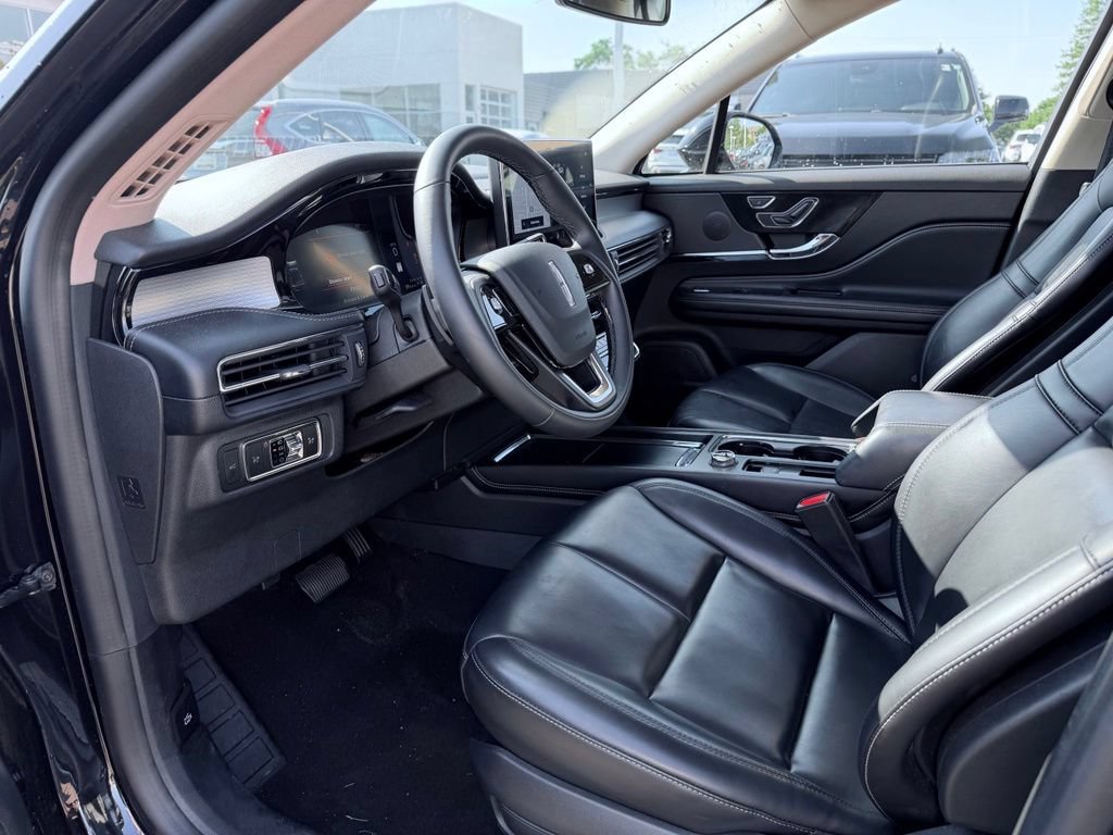 Certified 2024 Lincoln Corsair AWD image 19