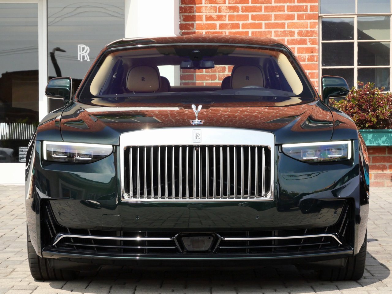 New 2025 Rolls-Royce Ghost image 5