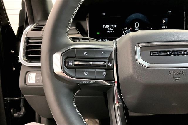 Used 2025 GMC Acadia Denali w/ Super Cruise Package image 27