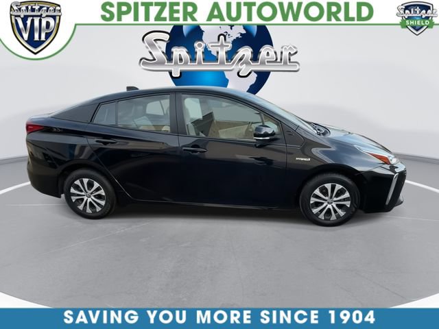 Used 2021 Toyota Prius XLE w/ Advanced Technology Package image 10