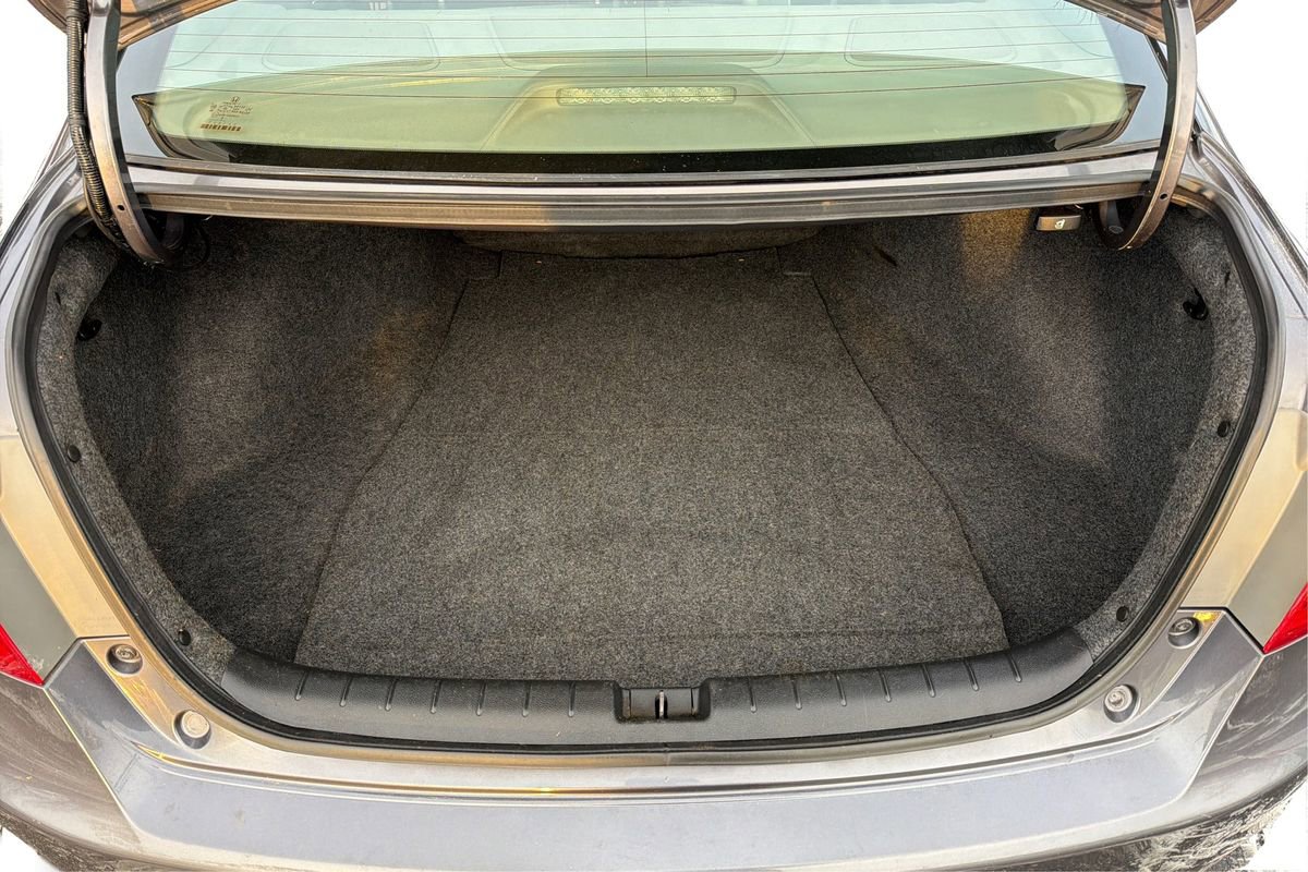 Used 2014 Honda Accord EX-L image 12