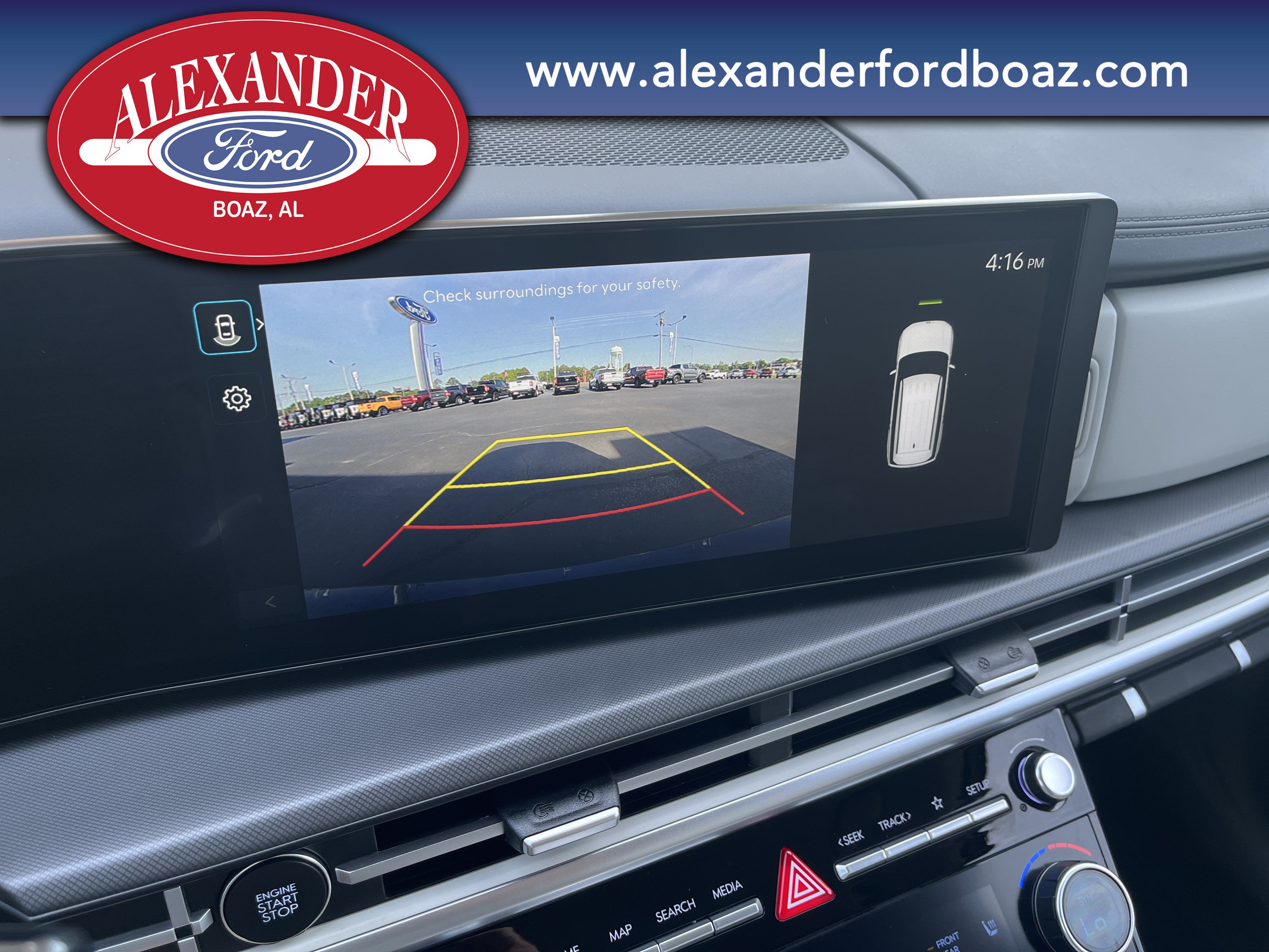 Used 2026 Hyundai Santa Fe SEL FWD image 21