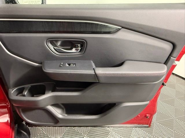 Used 2025 Honda Pilot Black Edition image 48