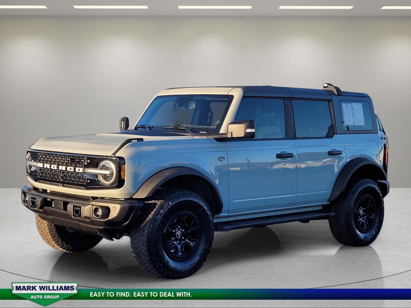 Used 2023 Ford Bronco Wildtrak image 8