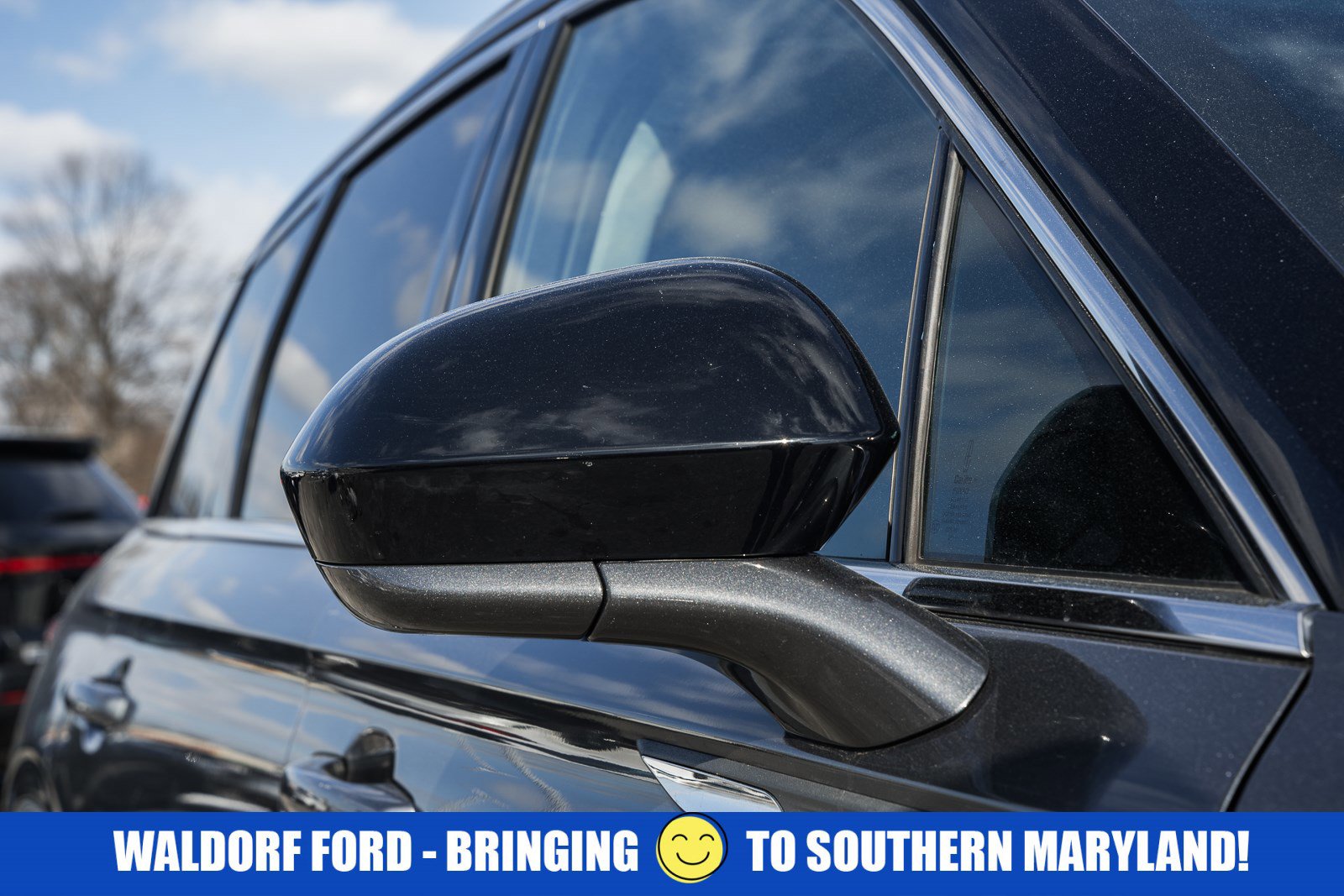 Used 2022 Lincoln Corsair Standard w/ Premium Package image 15