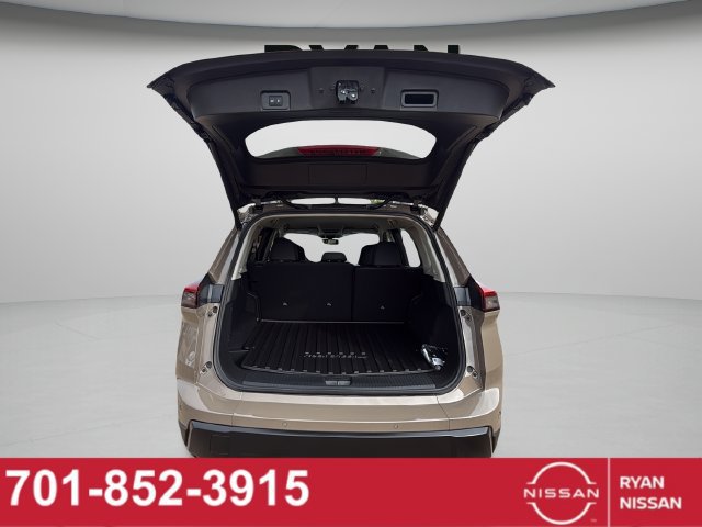 New 2026 Nissan Rogue SV AWD/4WD image 33