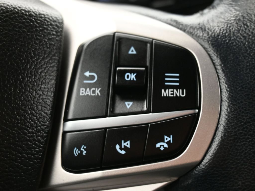 Used 2022 Ford Explorer XLT w/ Equipment Group 202A image 27