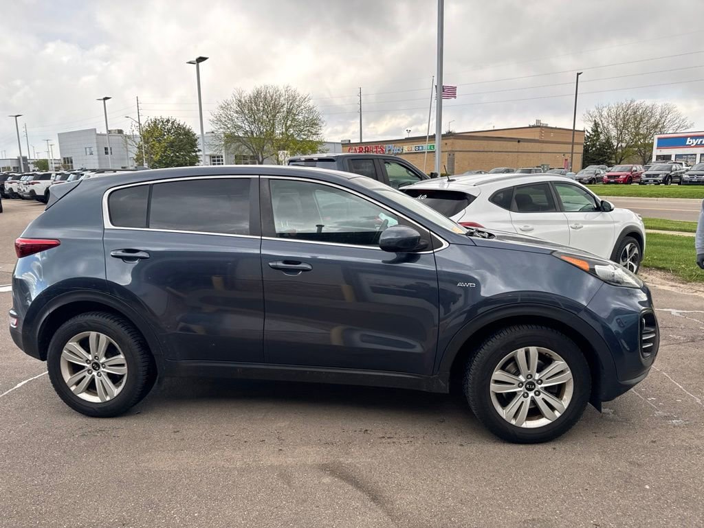 Used 2018 Kia Sportage LX AWD/4WD image 3