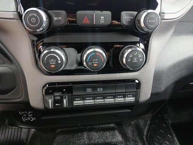 New 2026 RAM 5500 Tradesman w/ Chrome Appearance Group AWD/4WD image 41