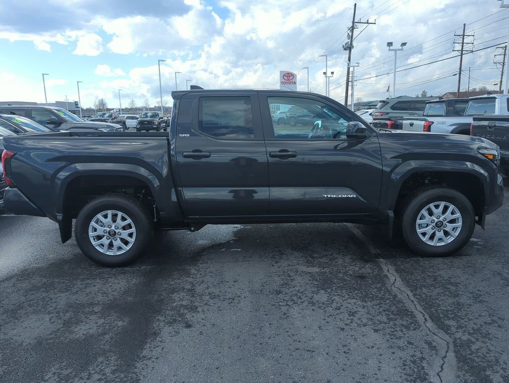 New 2026 Toyota Tacoma SR5 image 9