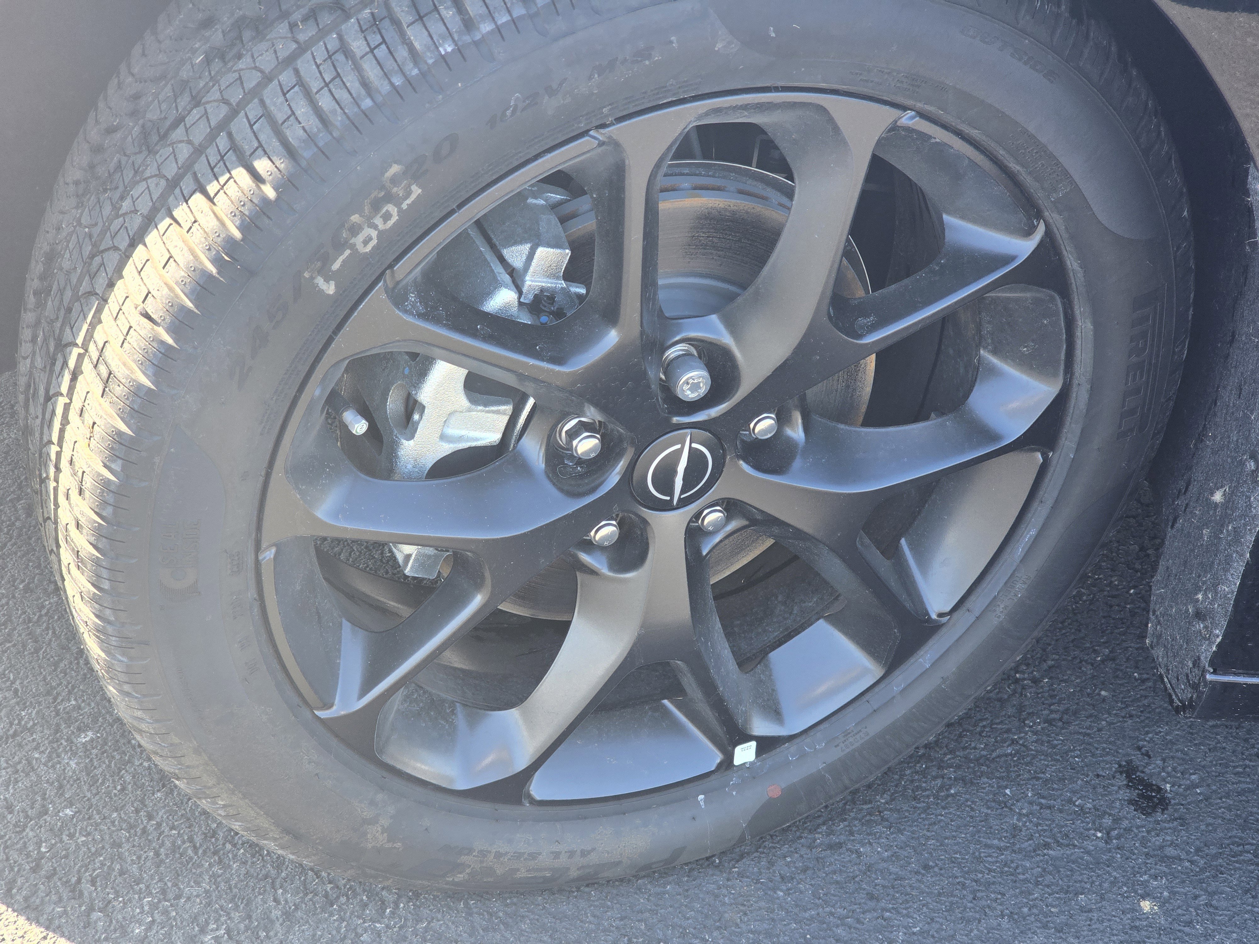 New 2026 Chrysler Pacifica Limited w/ S Appearance Package image 9