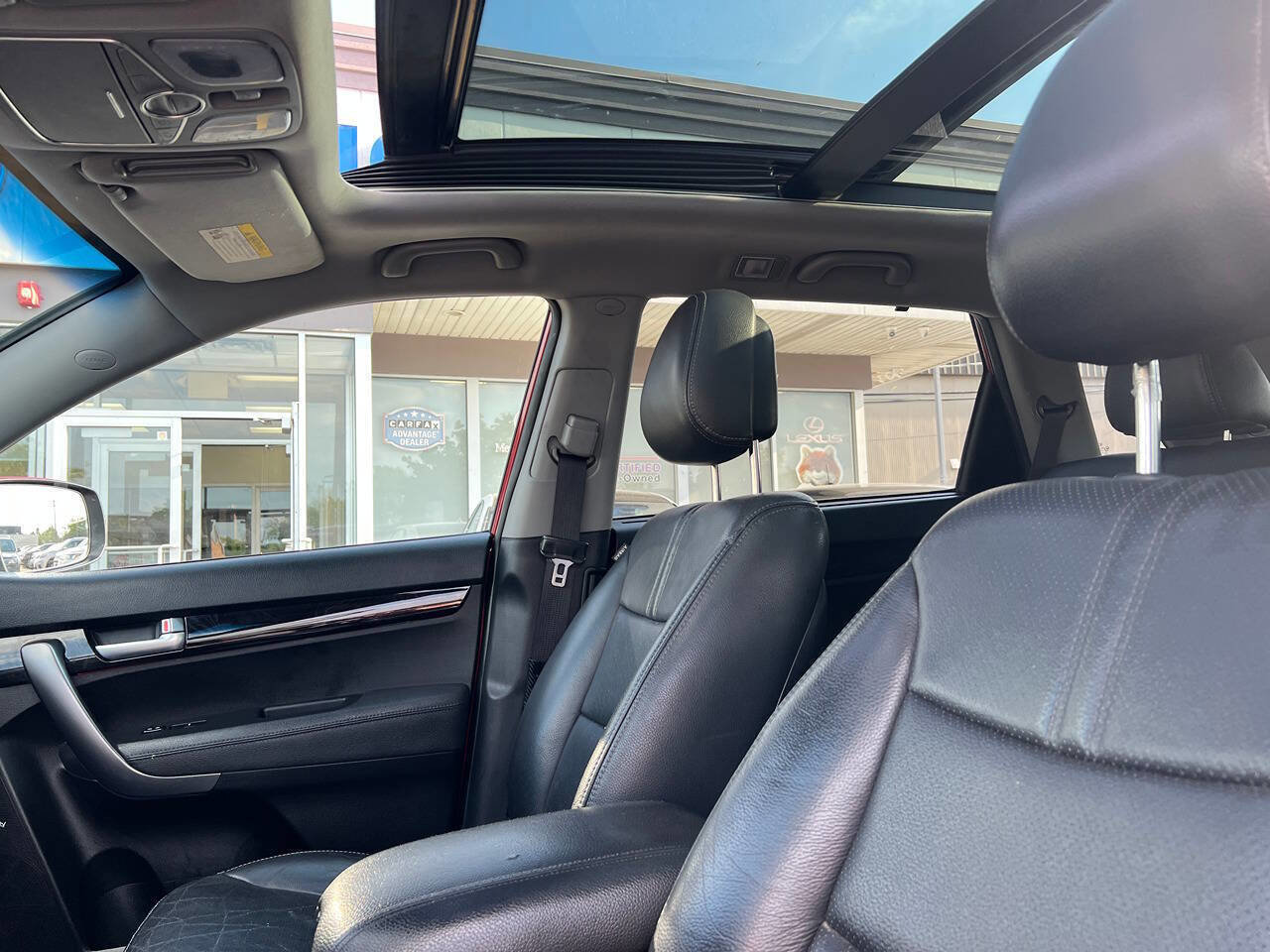 Used 2014 Kia Sorento SX w/ 3rd Row Package AWD/4WD image 17