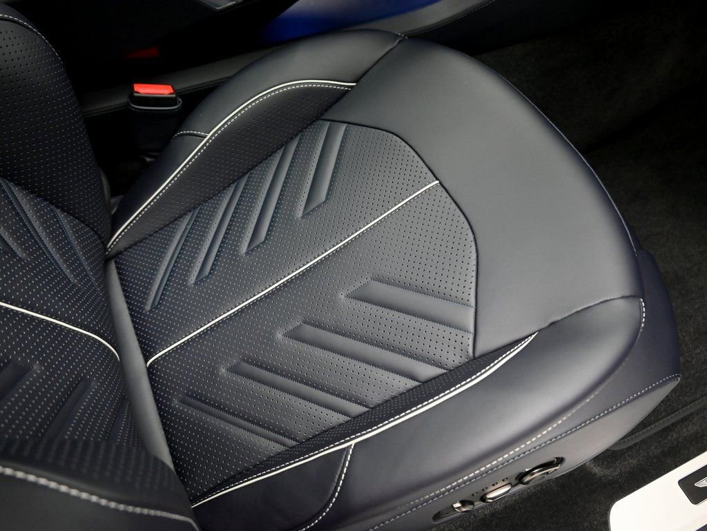 Used 2026 Aston Martin DBX S image 14