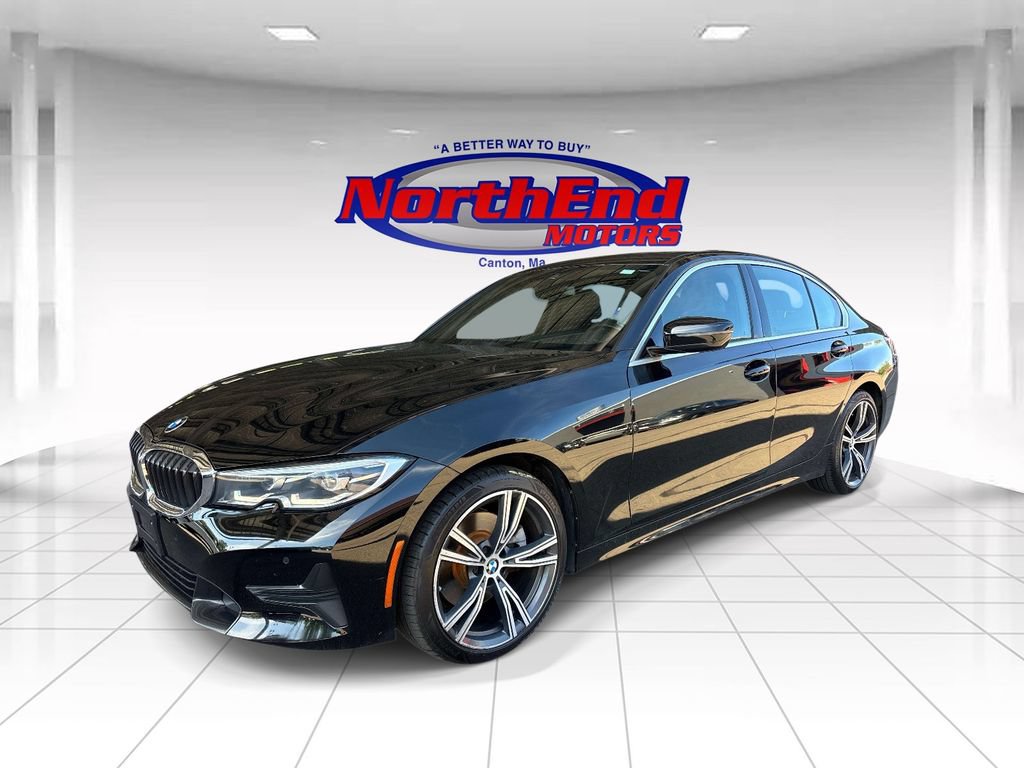 Used 2021 BMW 330i xDrive Sedan w/ Convenience Package AWD/4WD image 6