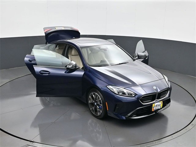 Used 2025 BMW M235i xDrive w/ Premium Package image 30